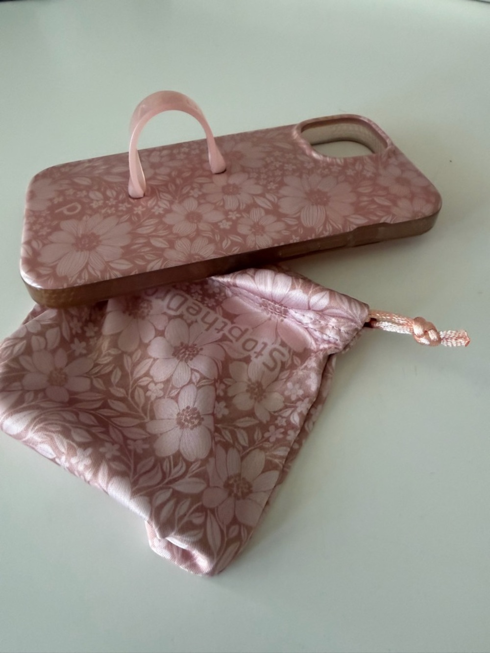 Loopy Phone Cases with Pouches - Black Floral, Pink, Clear - Picture 4 of 10